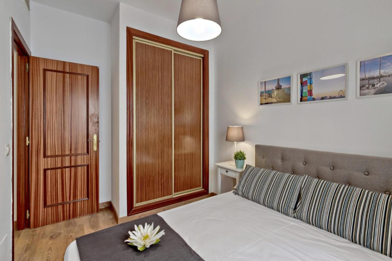 Del Parque Flats - Ollerias 3 Leilighet Málaga Eksteriør bilde