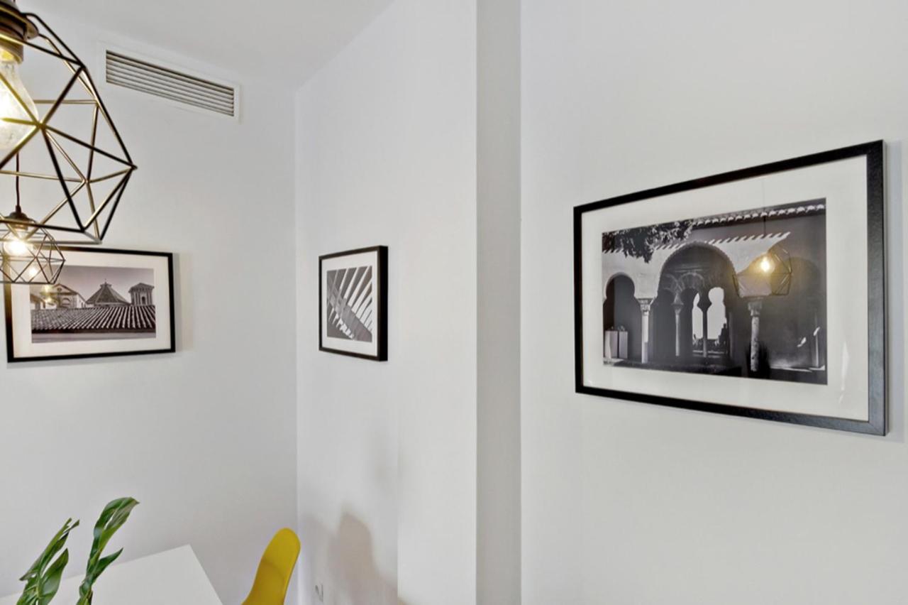 Del Parque Flats - Ollerias 3 Leilighet Málaga Eksteriør bilde