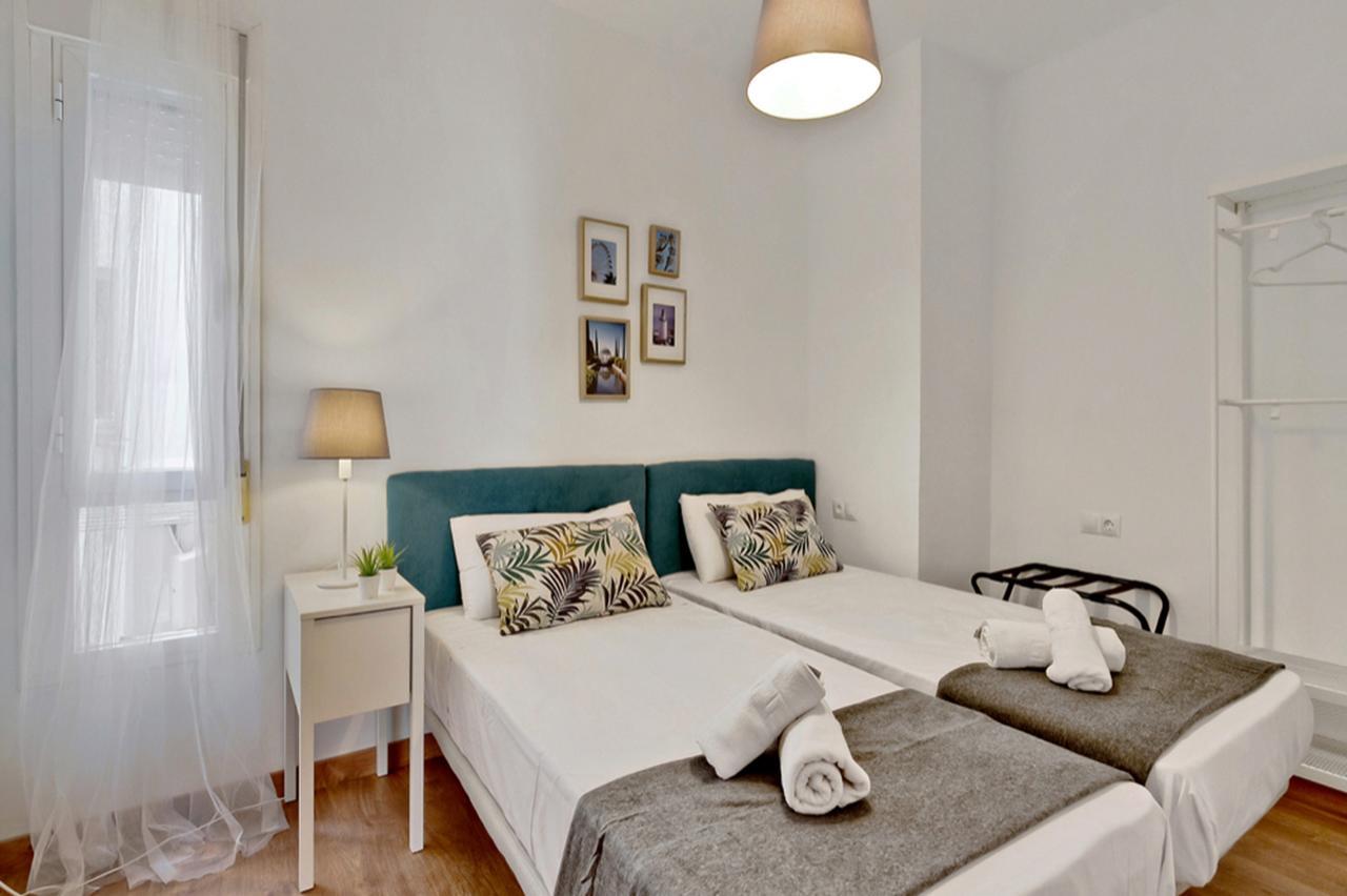 Del Parque Flats - Ollerias 3 Leilighet Málaga Eksteriør bilde